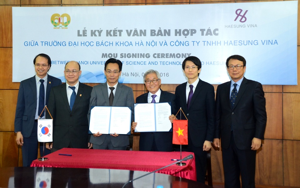 Tìm giải pháp tăng cơ hội việc làm cho sinh viên tốt nghiệp - 2 Tìm giải pháp tăng cơ hội việc làm cho sinh viên tốt nghiệp - 2