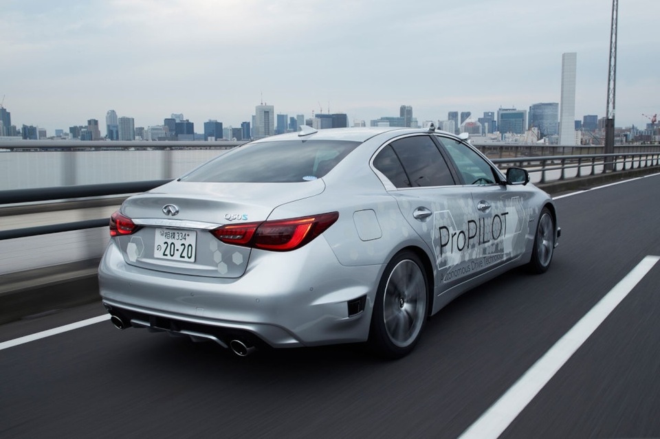 Infiniti Q50 tự lái xuất hiện trên đường phố Tokyo - 9