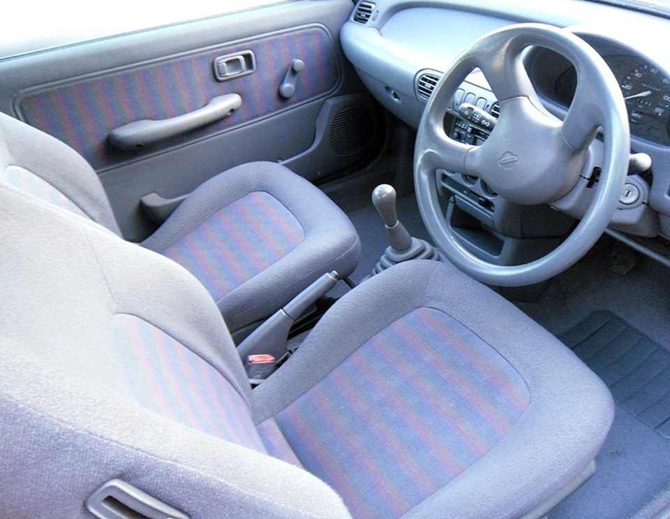 5 mẫu xe bị "ném đá" nhiều nhất xứ sở sương mù - 5