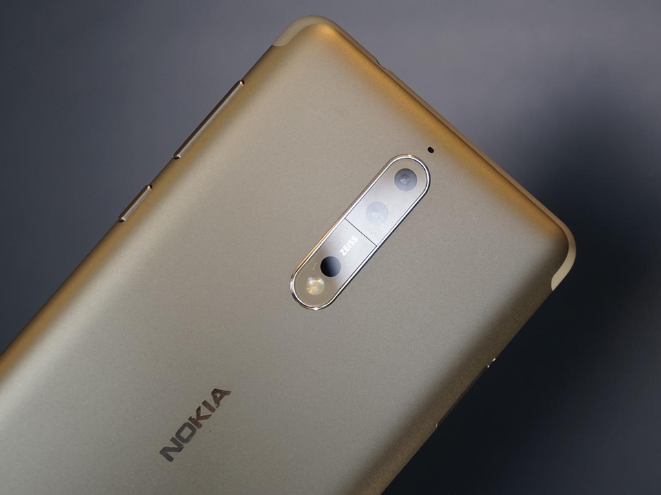 Trên tay "bom tấn" Nokia 8 - smartphone chụp cùng lúc 2 camera trước và sau - 5