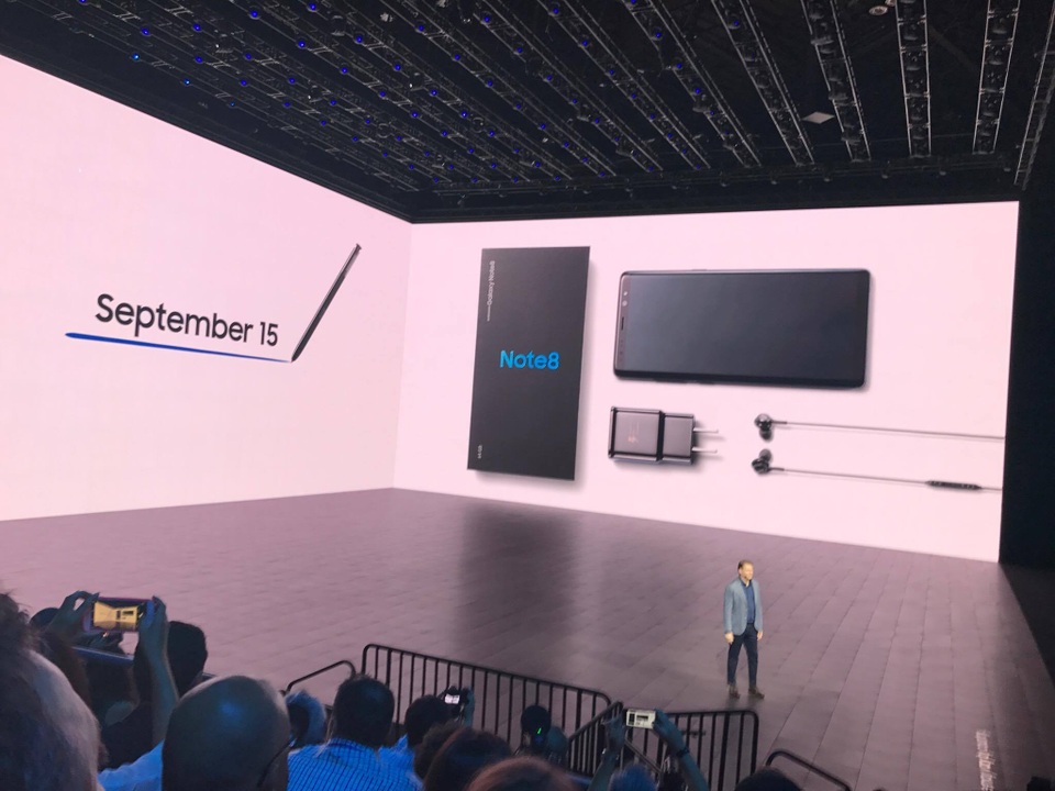 Samsung ra mắt Galaxy Note8 với camera kép ấn tượng - 20 Samsung ra mắt Galaxy Note8 với camera kép ấn tượng - 20