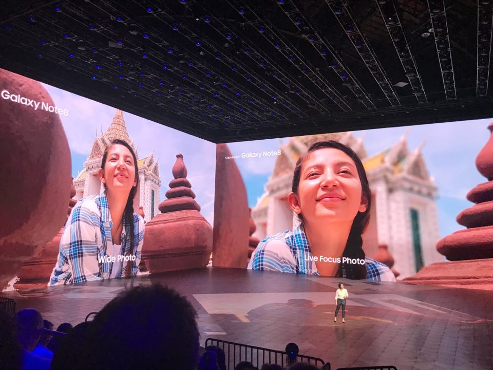 Samsung ra mắt Galaxy Note8 với camera kép ấn tượng - 14 Samsung ra mắt Galaxy Note8 với camera kép ấn tượng - 14