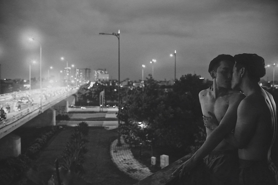 Hai hot boy của Vũ Ngọc Đãng gây “sốc” với nụ hôn đồng tính - 7 Hai hot boy của Vũ Ngọc Đãng gây “sốc” với nụ hôn đồng tính - 7