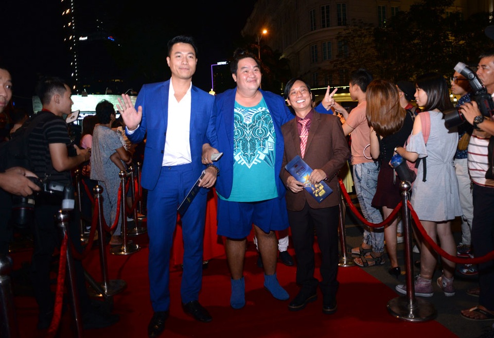 Dàn mỹ nhân showbiz Việt dập dìu tham dự giải thưởng điện ảnh - 11 Diễn viên hài Hoàng Mập