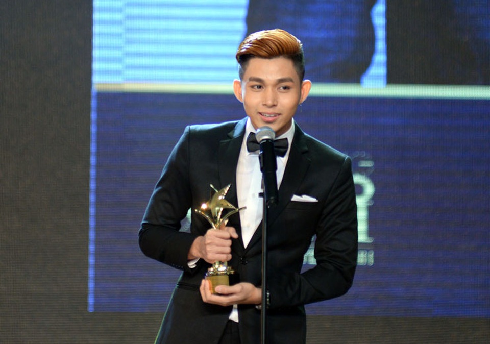 Những gương mặt “mới toanh” trong các giải thưởng cuối năm của showbiz - 3 Jun Phạm với vai diễn đầu tiên trong phim truyền hình nhưng cũng đã có được dấu ấn bất ngờ khi được đông đảo khán giả yêu thích.