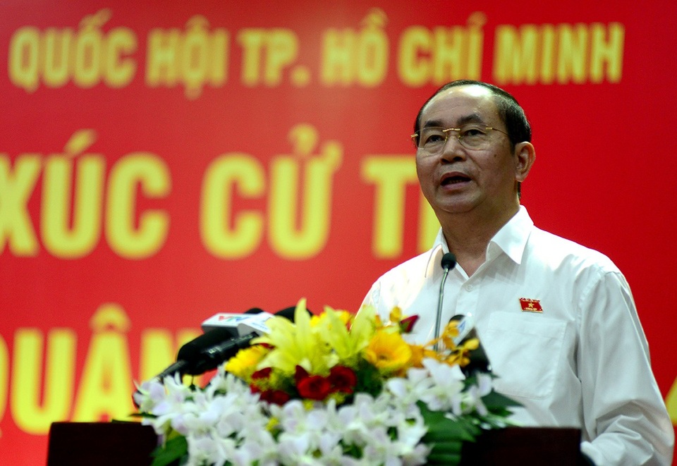 Chủ tịch nước: Bỏ tù mà tài sản tham nhũng không thu thì mới thắng lợi một nửa! - 4 Chủ tịch nước Trần Đại Quang trả lời về các vấn đề của cử tri.