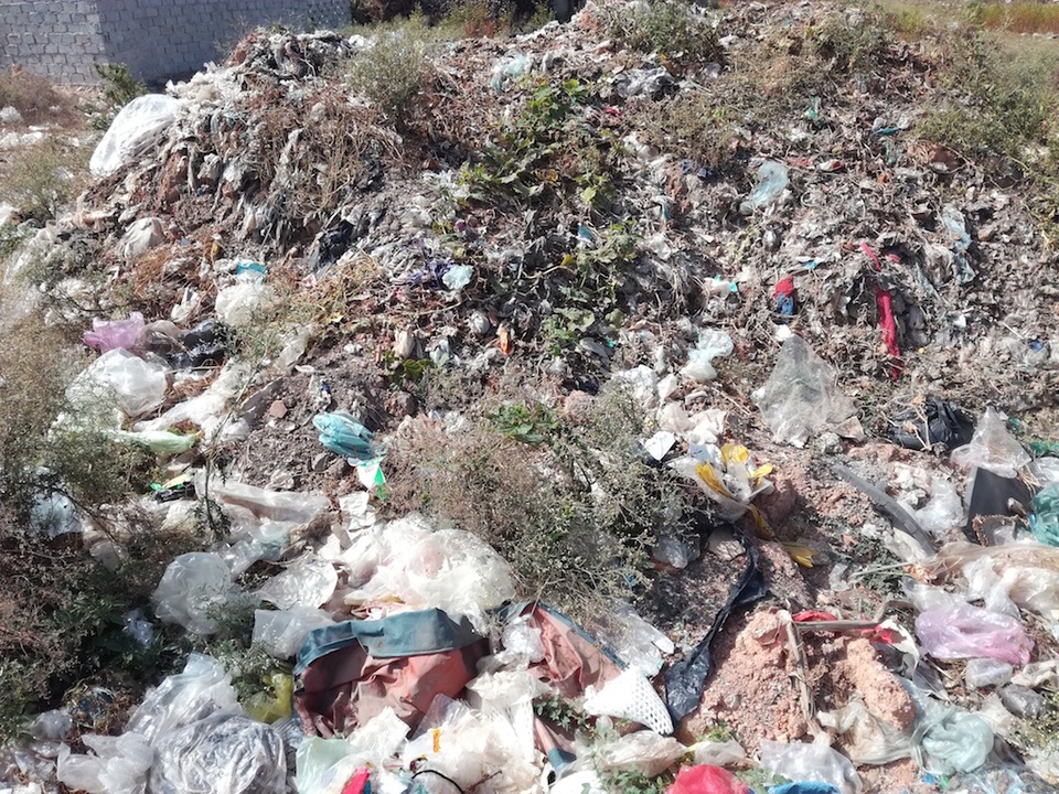 Chợ quê kêu cứu vì “rác”! - 12