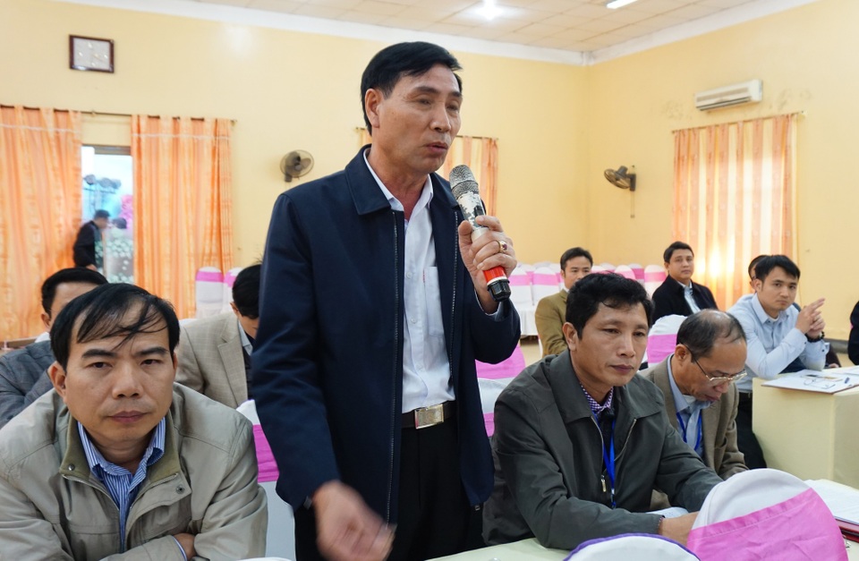 Hỗ trợ muối I ốt cho người nghèo: Ăn 3 năm không hết! - 2 Ông Nguyễn Đình Tùng: Khi nhận được nhiều ưu đãi từ nhà nước, người dân nảy sinh tư tưởng trông chờ, ỉ lại mà không chịu thoát nghèo
