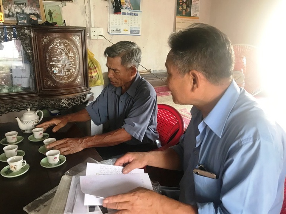 Nam Định: Bất ngờ bị cắt chế độ thương binh, người lính bất bình đi đòi danh dự! - 2 Từ khi bị cắt chế độ ông Nhuận và đồng đội 20 tháng trời bắt đầu cuộc hành trình đi đòi lại danh dự người lính, người thương binh