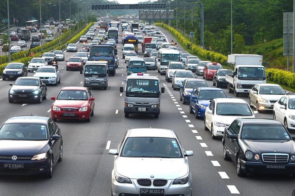 Vì sao giá xe ô tô ở Singapore cao ngất ngưởng? - 1 Vì sao giá xe ô tô ở Singapore cao ngất ngưởng? - 1