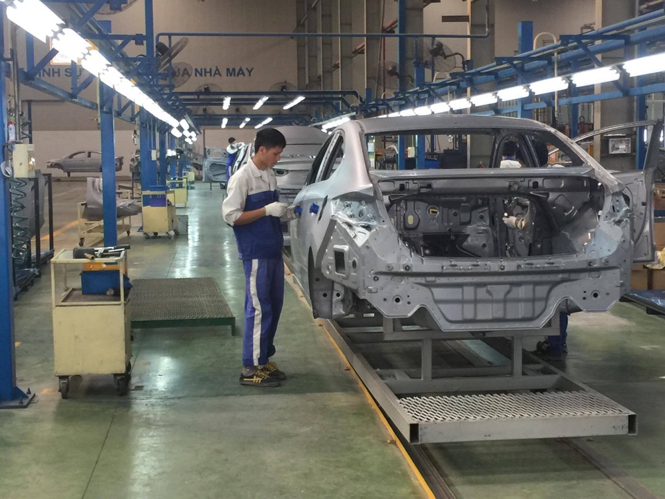 Buông ngành ôtô Việt là nuôi sống, tạo việc làm cho người Thái? - 2
Đặt điều kiện cao đối với ôtô nhập khẩu không phải là triệt tiêu cạnh tranh