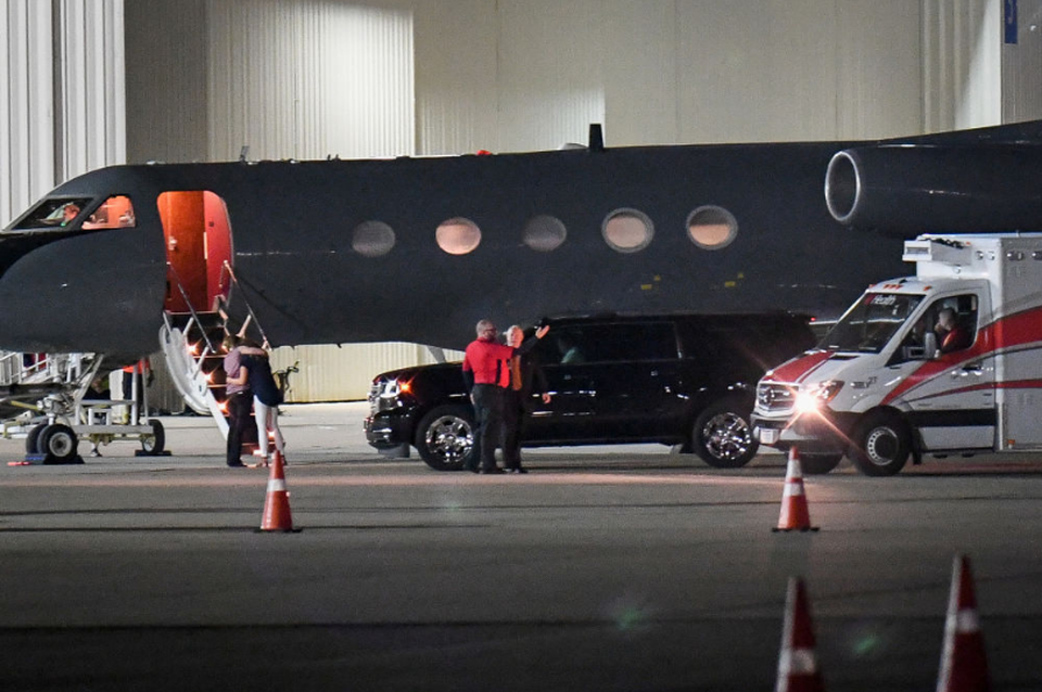 Lộ ảnh sinh viên Mỹ hôn mê sau khi được Triều Tiên phóng thích - 3 Trước đó, bố mẹ của Warmbier đã chia sẻ với truyền thông Mỹ rằng con trai họ đang ở trong tình trạng hôn mê sau khi được phía Triều Tiên trả tự do, và tình trạng hôn mê của Warmbier được cho là bắt đầu từ tháng 3/2016. (Ảnh: Reuters)