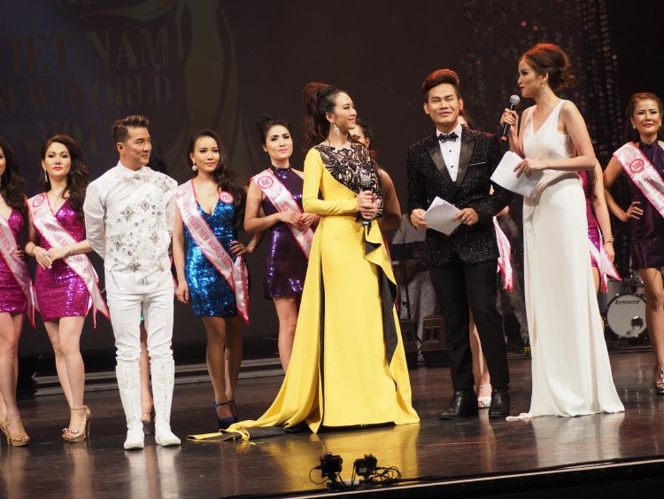 Người đẹp ngành thẩm mỹ đăng quang Hoa hậu Doanh nhân Việt Nam Thế giới 2017 - 2 Người đẹp ngành thẩm mỹ đăng quang Hoa hậu Doanh nhân Việt Nam Thế giới 2017 - 2
