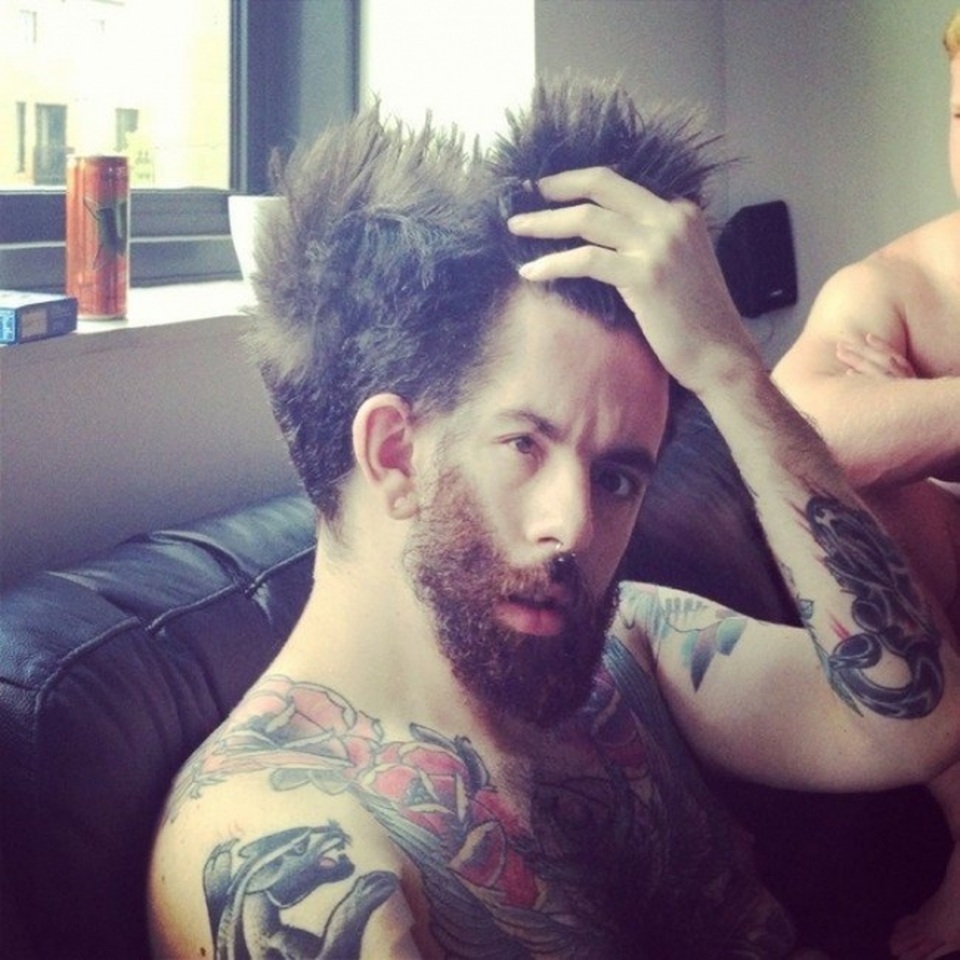 Việc dùng chế độ panorama để chụp con người đôi khi lại mang đến một tấm ảnh cực ngầu.