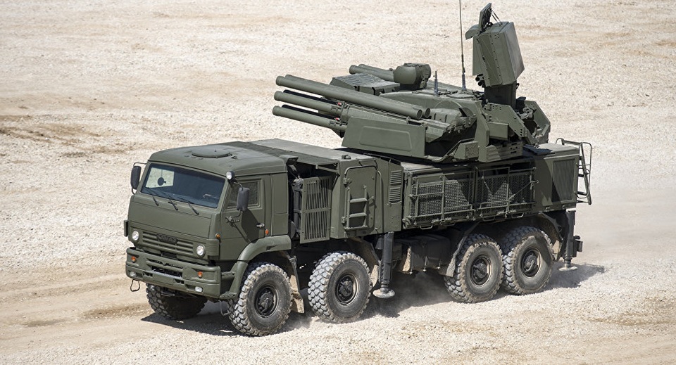 Nga đặt hệ thống phòng không Moscow ở mức báo động cao - 2 Tổ hợp phòng không Pantsir-S của Nga (Ảnh: Sputnik)