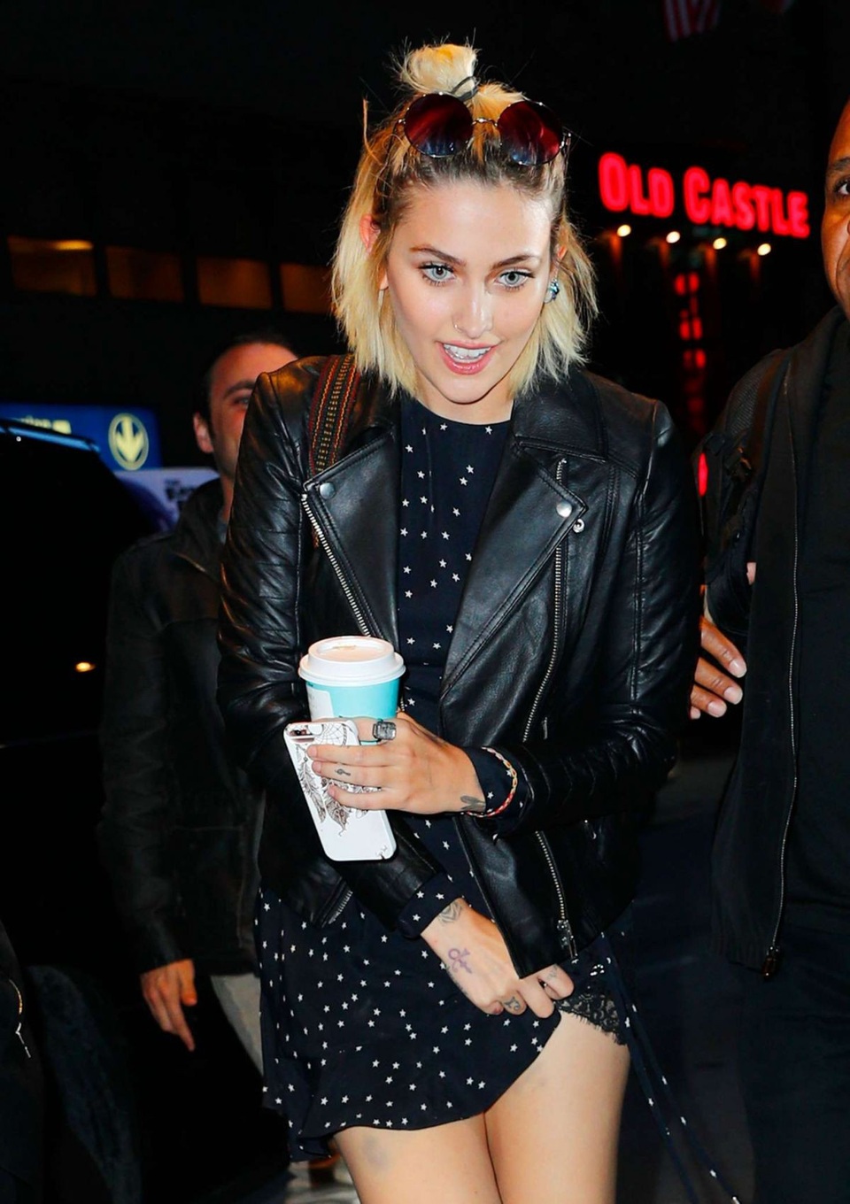 Phong cách thời trang phóng khoáng và cá tính của con gái "vua nhạc Pop" - 7