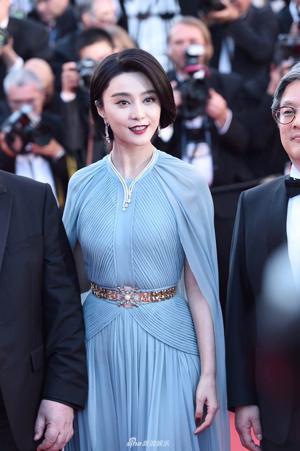 Phạm Băng Băng đẹp như nữ thần trên thảm đỏ LHP Cannes 2017 - 6 Phạm Băng Băng đẹp như nữ thần trên thảm đỏ LHP Cannes 2017 - 6