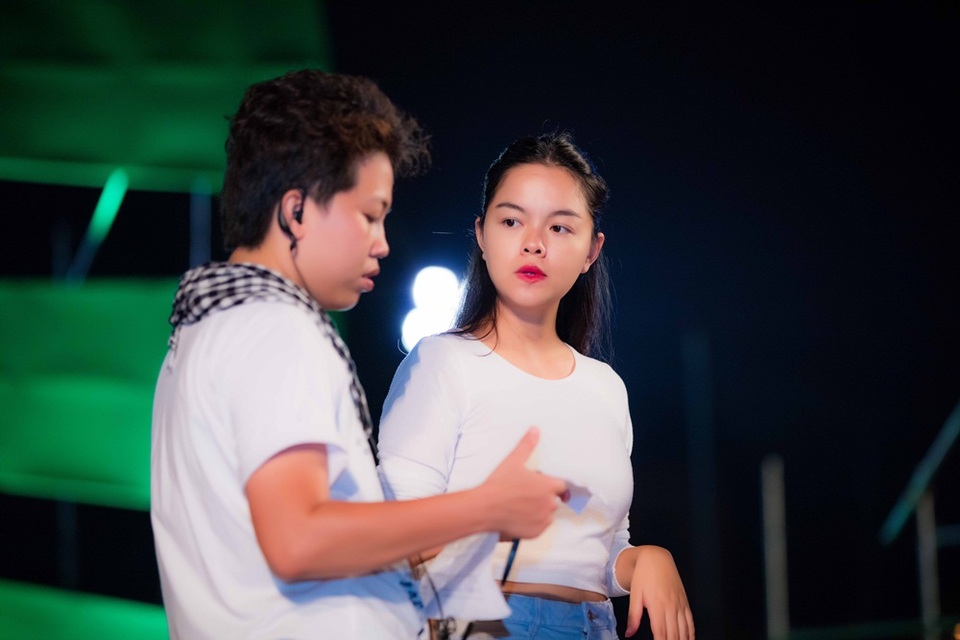 Thời gian qua, Phạm Quỳnh Anh dành hết thời gian để chăm sóc con cái và lo cho gia đình nhỏ nên chỉ thi thoảng mới xuất hiện.