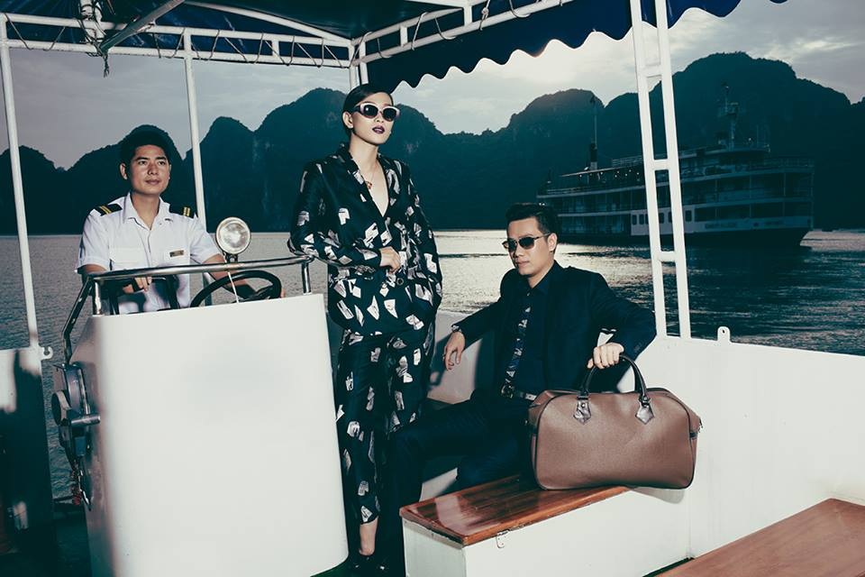 Phan Hải của “Người phán xử” tình tứ bên chân dài sau tin đồn hôn nhân - 3 Thời điểm này, Việt Anh phải chấp nhận đóng nhiều vai phụ trong những phim truyền hình không mấy tên tuổi, cát-xê cũng rất bèo bọt và đi cùng với nó là việc chẳng ai biết đến dù anh đã lăn lộn qua không ít phim. Năm 2007, diễn viên Việt Anh nổi lên như một gương mặt đầy triển vọng qua vai Cao Thanh Lâm của series “Cảnh sát hình sự - Chạy án”.