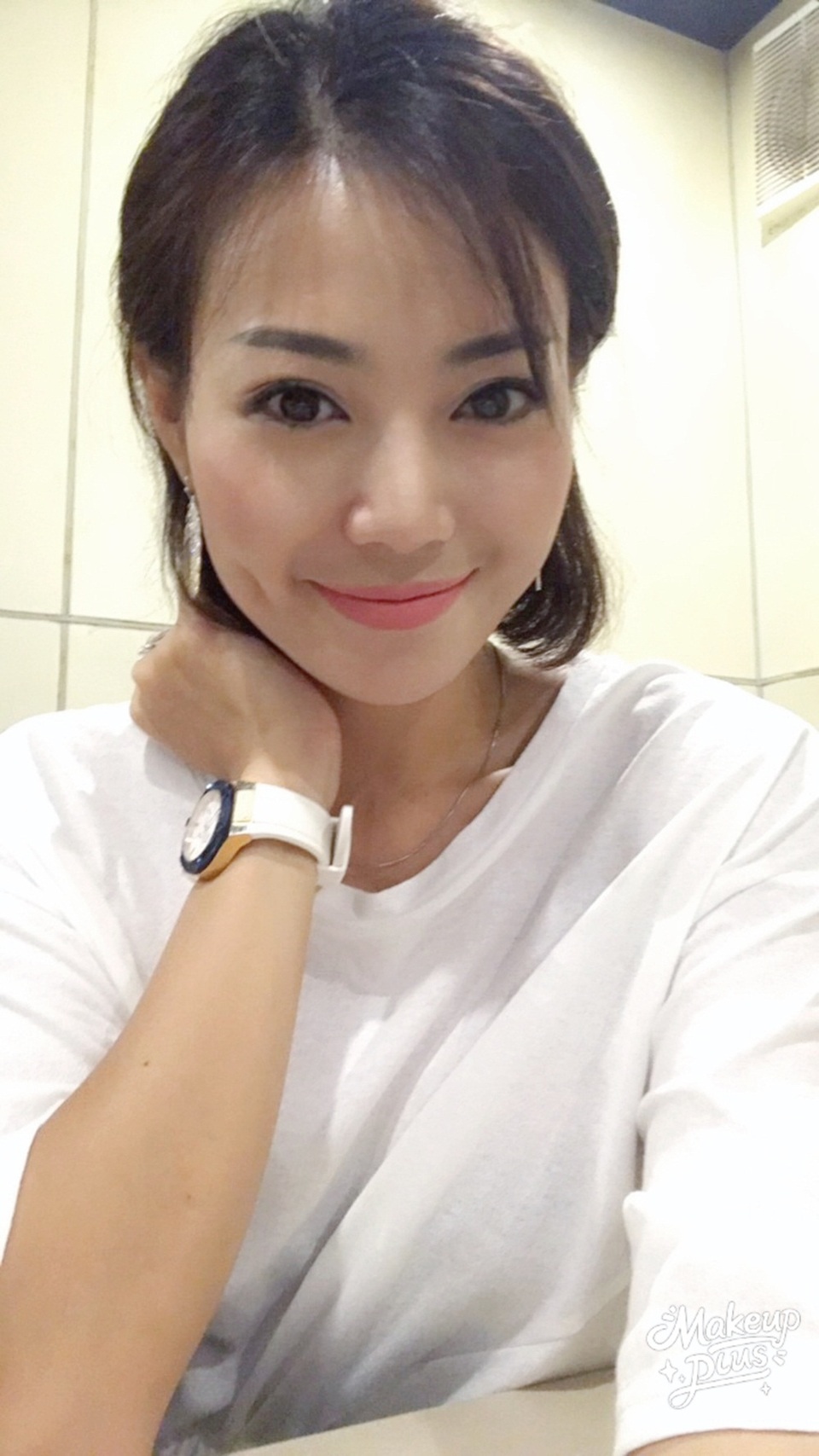 Phan Hương “Người phán xử”: “Với tôi, NSND Hoàng Dũng còn hơn cả một người bố” - 8 Phan Hương “Người phán xử”: “Với tôi, NSND Hoàng Dũng còn hơn cả một người bố” - 8