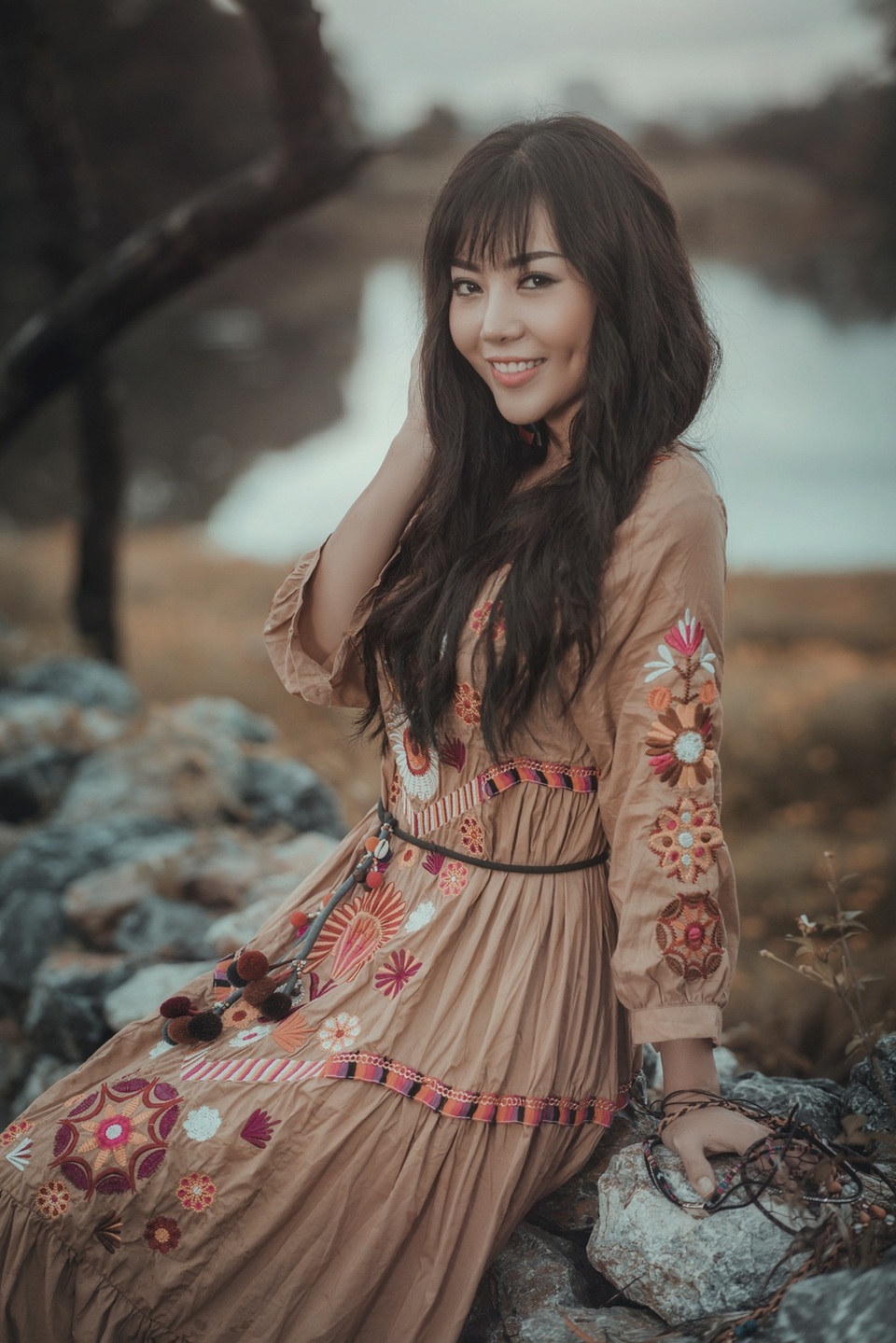 Phan Hương “Người phán xử”: “Với tôi, NSND Hoàng Dũng còn hơn cả một người bố” - 10 Phan Hương “Người phán xử”: “Với tôi, NSND Hoàng Dũng còn hơn cả một người bố” - 10