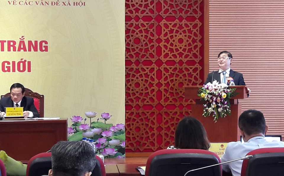 Bài toán cấm amiăng không thể chỉ đong đếm bằng… tiền - 2 Chủ nhiệm UB Khoa học, Công nghệ & Môi trường Phan Xuân Dũng cho biết sẽ báo cáo các vấn đề nêu ra tại hội nghị lên lãnh đạo Quốc hội.