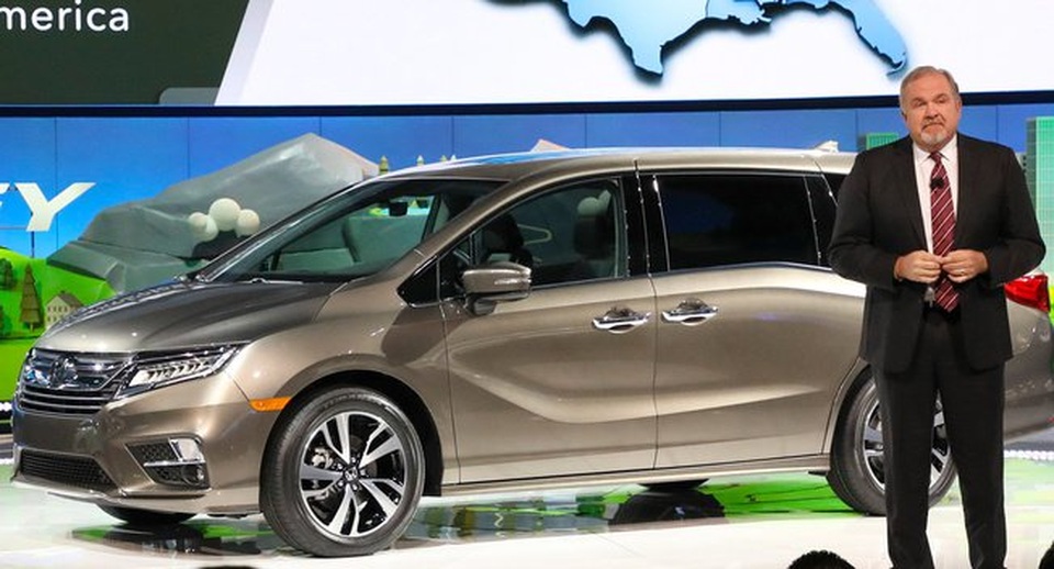 Lãnh đạo Honda nghỉ việc về... nấu rượu - 1
John Mendel, 62 tuổi, là một trong những nhà dự báo xu hướng thị trường ô tô hàng đầu ở Mỹ.