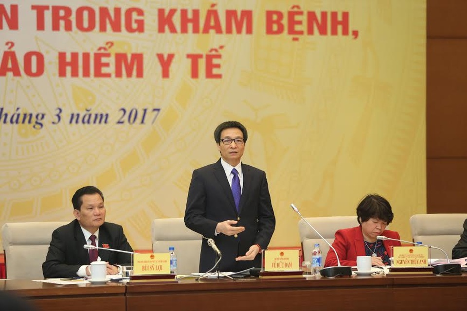 Phó Thủ tướng Vũ Đức Đam: "Phải ban hành gói dịch vụ y tế cơ bản trước năm 2018" - 1 Phó Thủ tướng Vũ Đức Đam: "Phải ban hành gói dịch vụ y tế cơ bản trước năm 2018" - 1