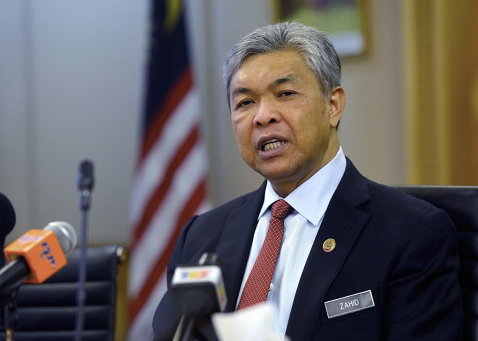 Malaysia có thể xét lại quan hệ với Triều Tiên vì vụ ông Kim Jong-nam - 1
Phó Thủ tướng Malaysia Dr Ahmad Zahid Hamidi (Ảnh: Borneo Post)