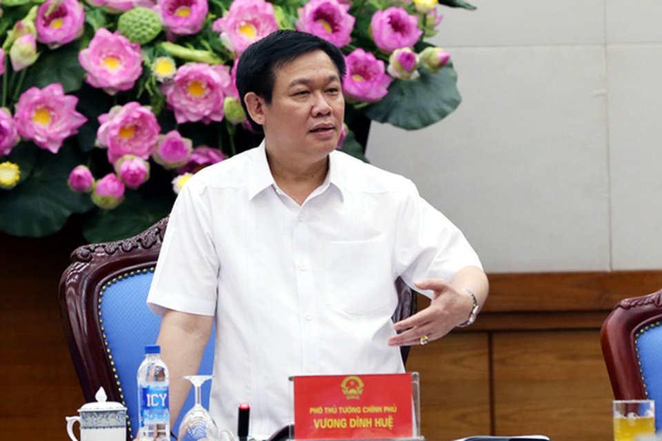 Tổng chi phí tăng hơn 7.200 tỷ đồng, EVN đang xây kịch bản giá điện 2017 - 1 Phó Thủ tướng Vương Đình Huệ yêu cầu EVN xây dựng giá điện theo nguyên tắc tính đủ, đúng chi phí trong giá thành, đảm bảo có lợi nhuận phù hợp, tạo dư địa thu hút đầu tư