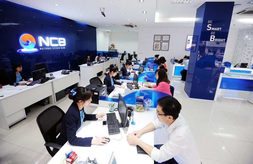Ngân hàng NCB bổ nhiệm quyền tổng giám đốc - 1
So với cùng kỳ năm 2016, lương của cán bộ nhân viên NCB hiện tăng 2,17 triệu đồng.
