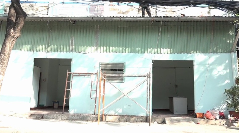 Vỉa hè quận 1 trước và sau 60 ngày thực hiện "chiến dịch giải cứu" - 3 Trụ sở khu phố bị tháo dỡ để lấy lại vỉa hè cho người đi bộ