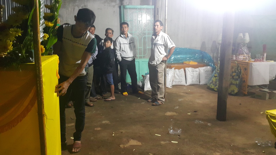 Gia đình đang chuẩn bị hậu sự cho học sinh tử nạn do đuối nước