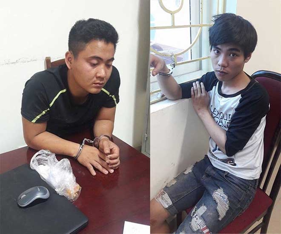 Đối tượng Giang và Hùng tại cơ quan công an.