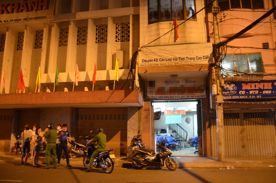 
Công an có mặt làm rõ vụ việc
