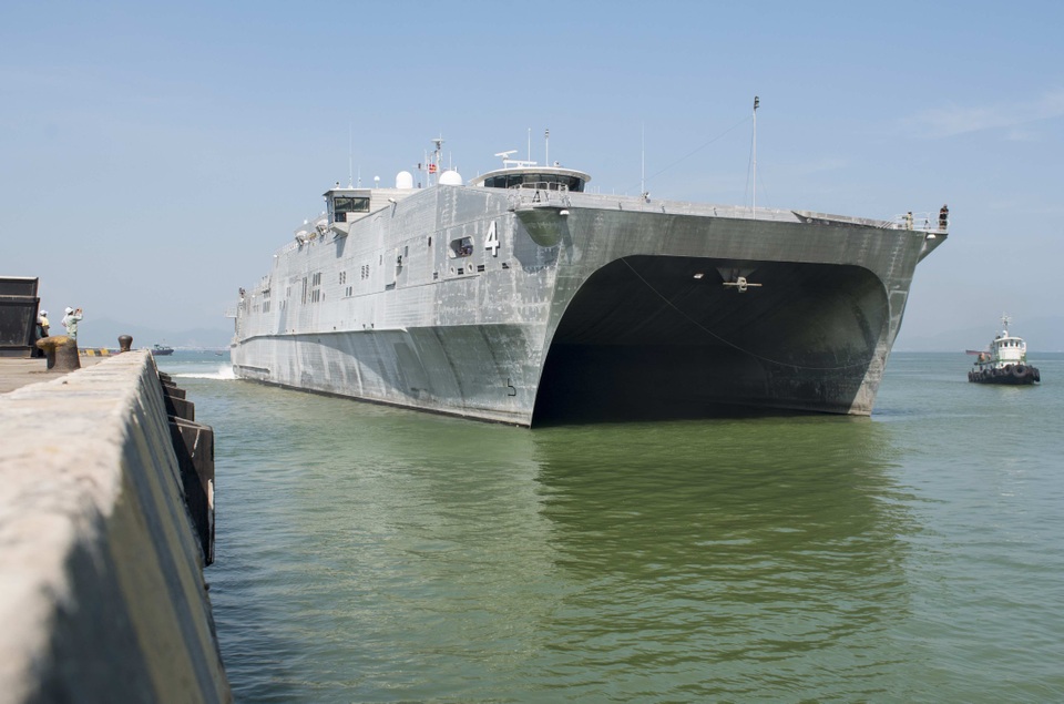 Khởi động Chương trình Đối tác Thái Bình Dương 2017 - 5
Tàu hải quân Hoa Kỳ USNS Fall River