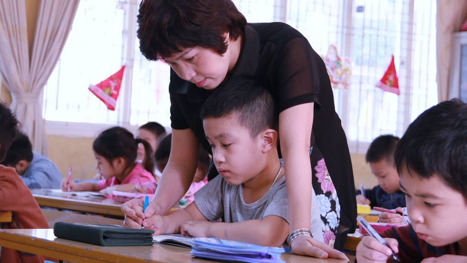 Biên chế hay không biên chế? - 1 Ảnh: Thanh Hùng