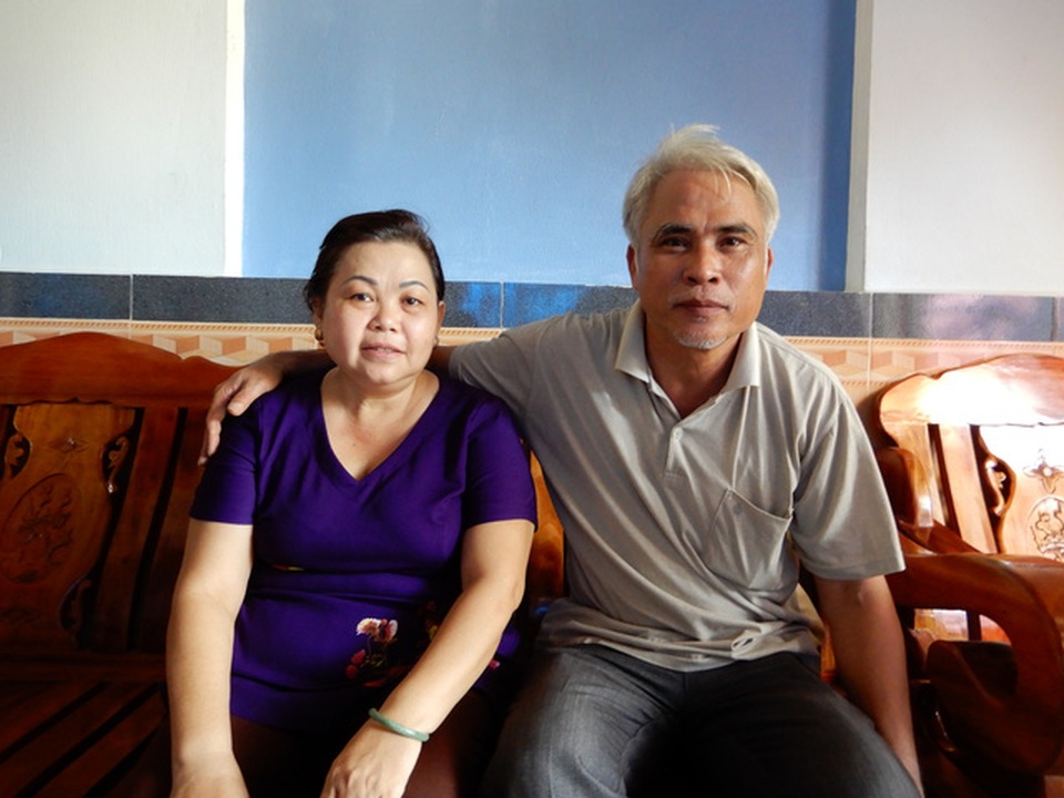 Những gia đình có dòng “máu nóng” - 2 Vợ chồng ông Thành dù đã lớn tuổi nhưng vẫn tích cực tham gia hiến máu tình nguyện cứu người