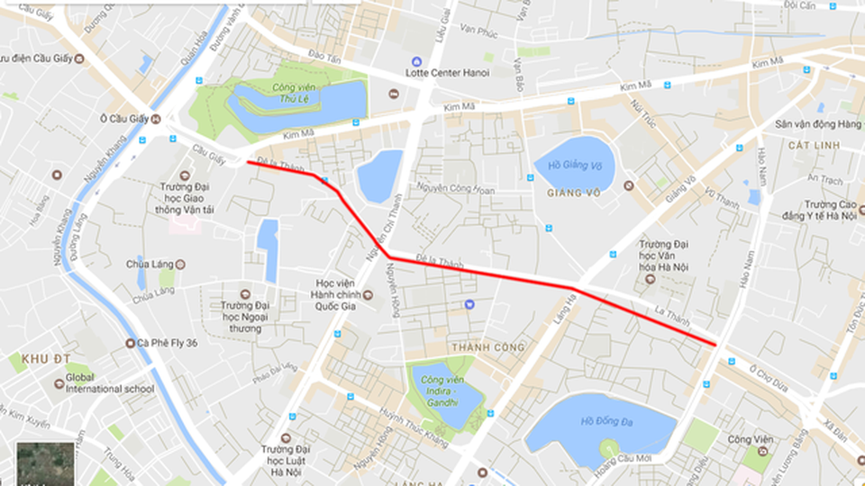 
Với chiều dài chỉ 2,2km, kinh phí đầu tư gần 7.800 tỉ đồng, tuyến đường vành đai 1 (đoạn Hoàng Cầu - Voi Phục) thuộc địa bàn phường Ô Chợ Dừa, quận Đống Đa, Hà Nội chính thức xô đổ kỷ lục đường đắt nhất hành tinh của tuyến đường vành đai 1 đoạn Ô Chợ Dừa - Hoàng Cầu trước đó (1.767 tỉ cho 700m) và tuyến đường vành đai 1 đoạn Kim Liên - Ô Chợ Dừa trước đó nữa (642 tỉ cho 550m). Ước tính, trung bình mỗi một mét dài tuyến đường có tổng chi phí đầu tư lên tới 3,5 tỷ đồng.
