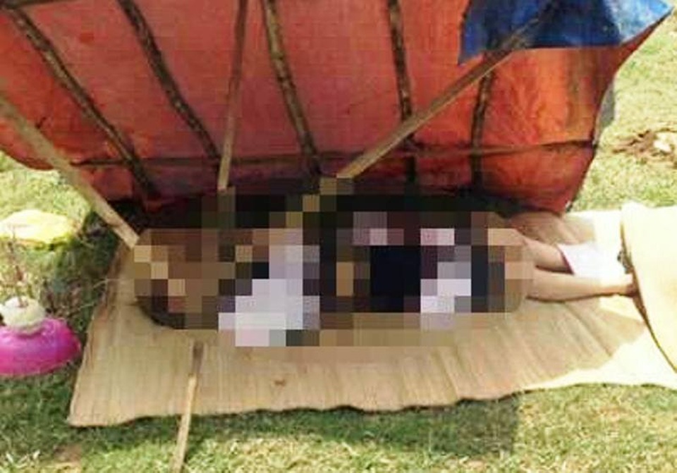 
Thi thể nạn nhân được tìm thấy trên sông Chu.
