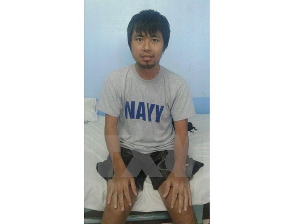 Đại diện Sứ quán Việt Nam thăm thuyền viên được giải cứu ở Philippines - 1
Anh Đỗ Trung Hiếu, thuyền viên tàu M/V Royal 16. (Nguồn: TTXVN)