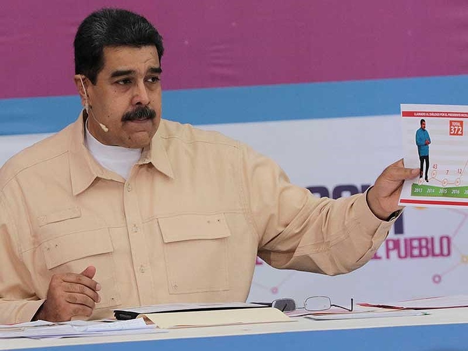 Venezuela dùng tiền ảo để phá vòng vây - 1
Tổng thống Venezuela Nicolas Maduro tuyên bố sẽ dùng tiền ảo để đối phó các lệnh trừng phạt của Mỹ. Ảnh: REUTERS