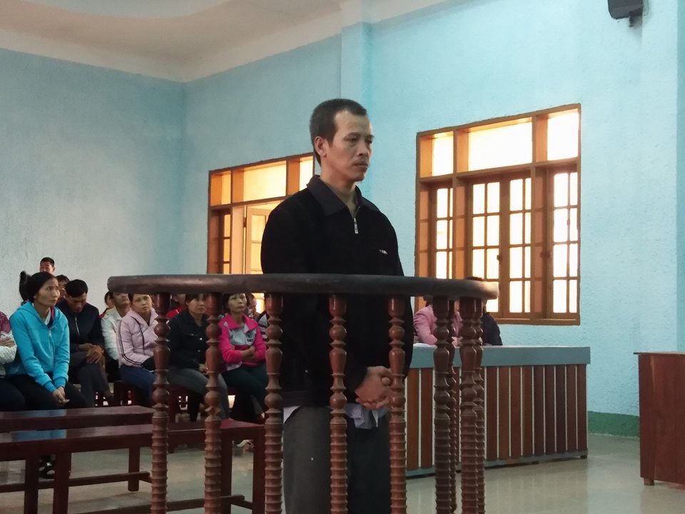 Hà Nội: Triệu tập gã hàng xóm bị tố hiếp dâm nữ sinh có con - 2 Bị cáo Nguyễn Thanh Tịnh