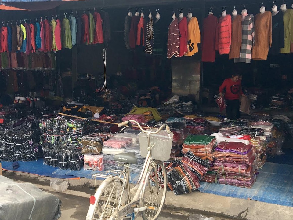 Thương vụ lịch sử có "1 không 2" của dân buôn Thổ Tang - 1 Khắp vùng Thổ Tang dân buôn đủ loại mặt hàng và vẫn luôn nhắc nhau về thương vụ ấn tượng có một không hai