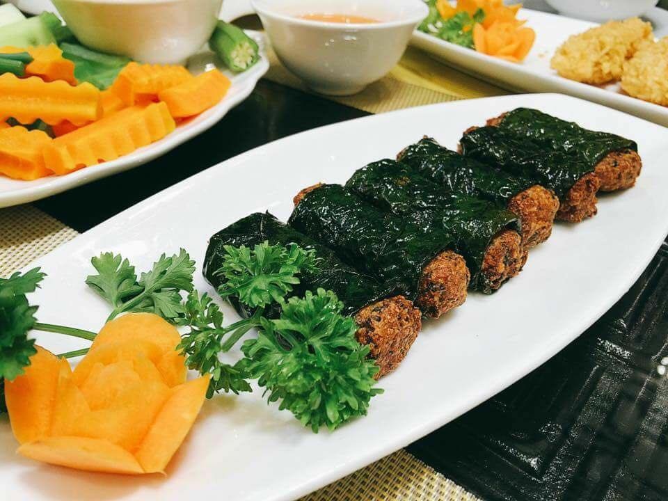 Dịch vụ đặt mâm cỗ chay ship tận nhà tấp nập ngày rằm tháng Giêng - 2