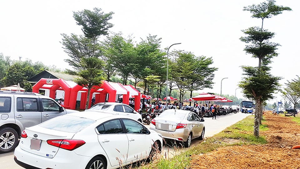 TTTM Viva Square tạo nên cơn sốt trong ngày đầu mở đăng ký đặt chỗ - 1