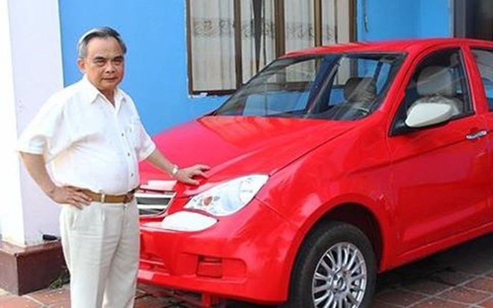 Xe Ấn Độ 84 triệu, đại gia ô tô Việt ôm hận ngàn tỷ - 1
Ông Huyên bên giấc mơ ô tô thương hiệu Việt dang dở.