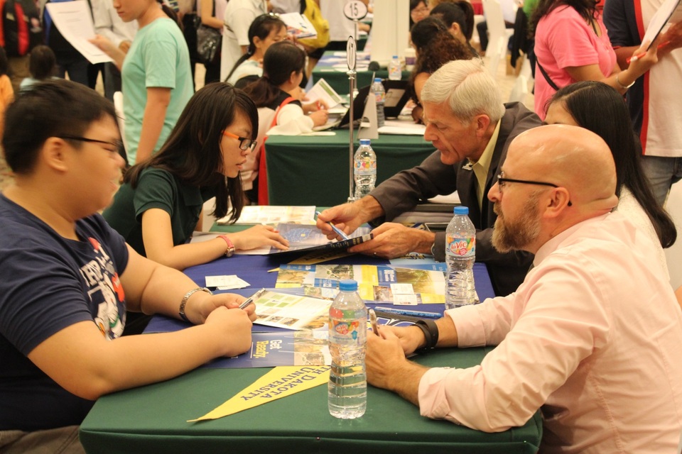 Các tuyệt chiêu tiết kiệm khi du học Mỹ - 1