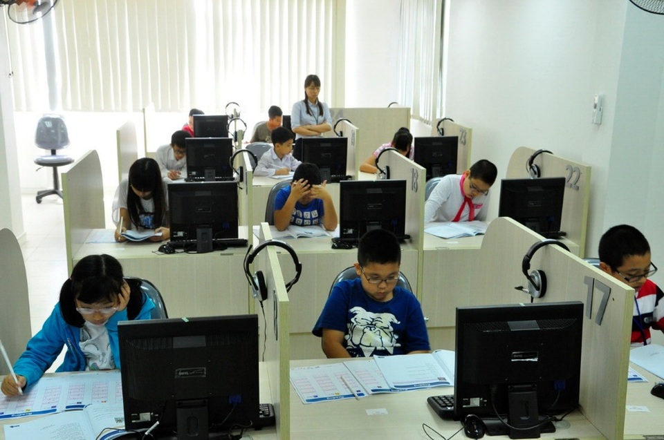 Trải nghiệm bài thi chuẩn khảo thí quốc tế giúp trẻ tiểu học học tốt hơn - 1 Làm nhiều dạng bài thi quốc tế giúp học sinh phát triển kỹ năng làm bài thi tốt