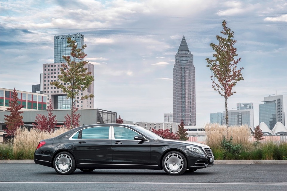 Mercedes-Maybach S 400 và S 500 sắp ra mắt thị trường Việt, chốt giá từ 6,9 tỷ - 1 Mercedes-Benz Việt Nam sẽ giới thiệu Mercedes-Maybach S 400 và S 500 đến khách hàng phía Nam vào ngày 18 - 19/3 và khách hàng phía Bắc vào ngày 24 - 26/3